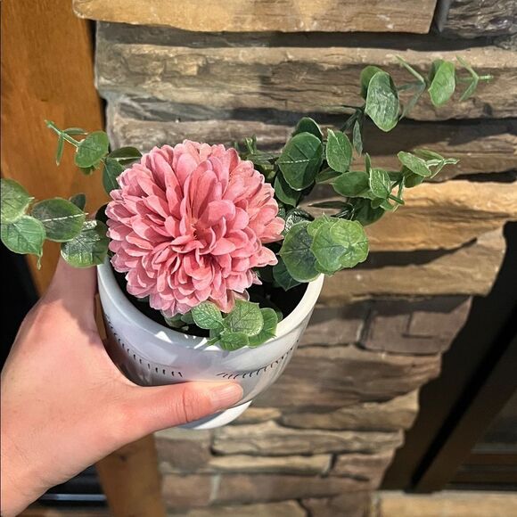 Face Planter with Pink Flower and Greenery - Picture 2 of 3